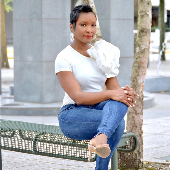 Flower Bomb Fitted Tee - Picture 1 of 3